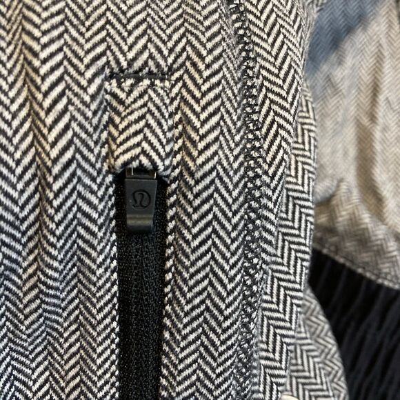 Lululemon Think Fast Hoodie Sweatshirt Top Women’s Size 6 Herringbone Gray Black - Picture 8 of 11